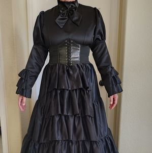 Women's Victorian Gothic Rococo Dress